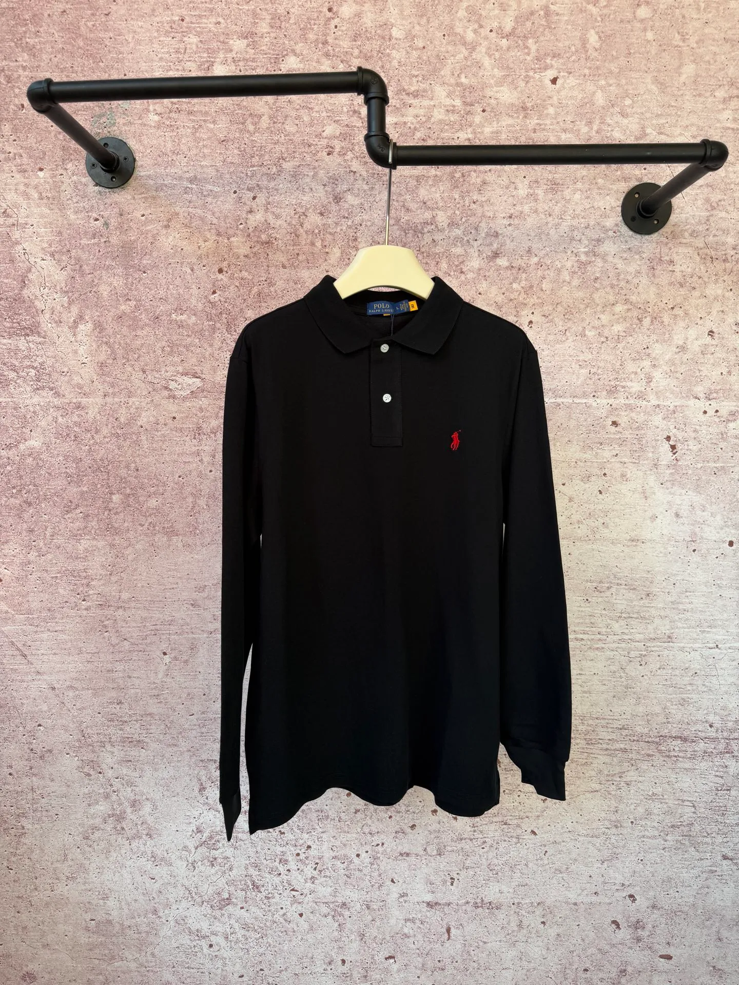 P200 Ralph Lauren classic unisex pony logo pique polo long sleeves, the original version is the same 250g pure cotton pique fabric, there is no difference in the overall style and craftsmanship, it is simple and lazy to wear alone, and the old money style polo collar is the first choice for autumn.